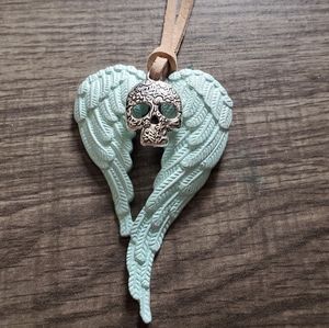 Skull Purse charm Heart Keychain, Keyring, Feather Keychain, Gift Idea f…